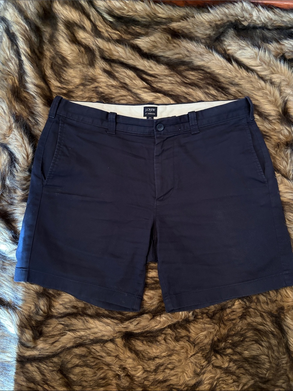 J. Crew Men’s Navy Flat-Front 7” Inseam Shorts Size 34